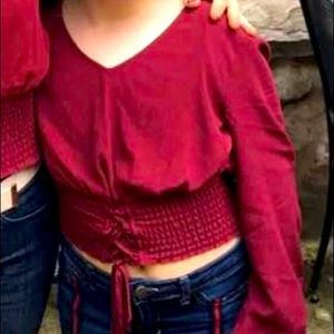 Hollister Women’s extra small burgundy top